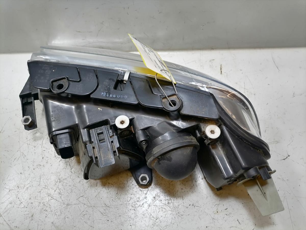 VW Passat 3BG Scheinwerfer vorn rechts Halogen Zubeh&ouml;r Bj.2003
